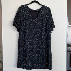Madewell Flutter Sleeved, Shift Dress, Black with White Dots, Size 6
